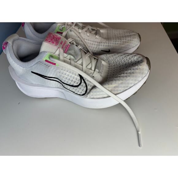Nike Interact Run White Black Green Womens Size 9 - $140 - Picture 2 of 8